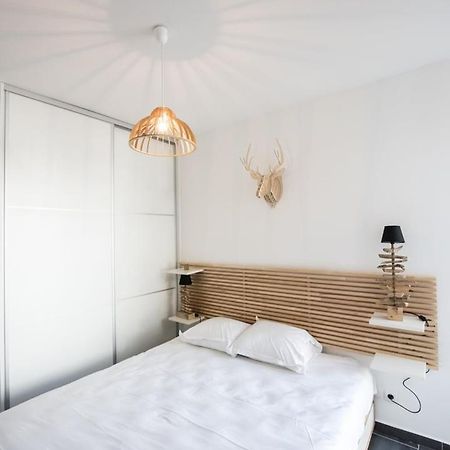 Le Hirvi - cocon zen et épuré à 10min Vieux Lyon Apartamento Exterior foto