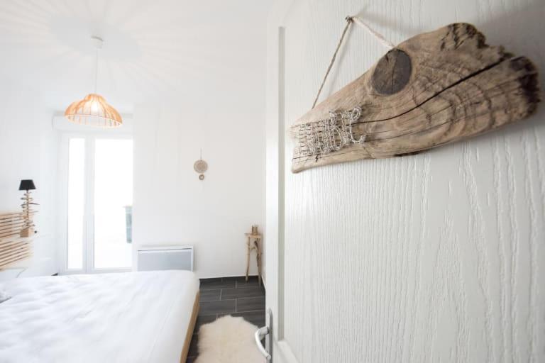 Le Hirvi - cocon zen et épuré à 10min Vieux Lyon Apartamento Exterior foto