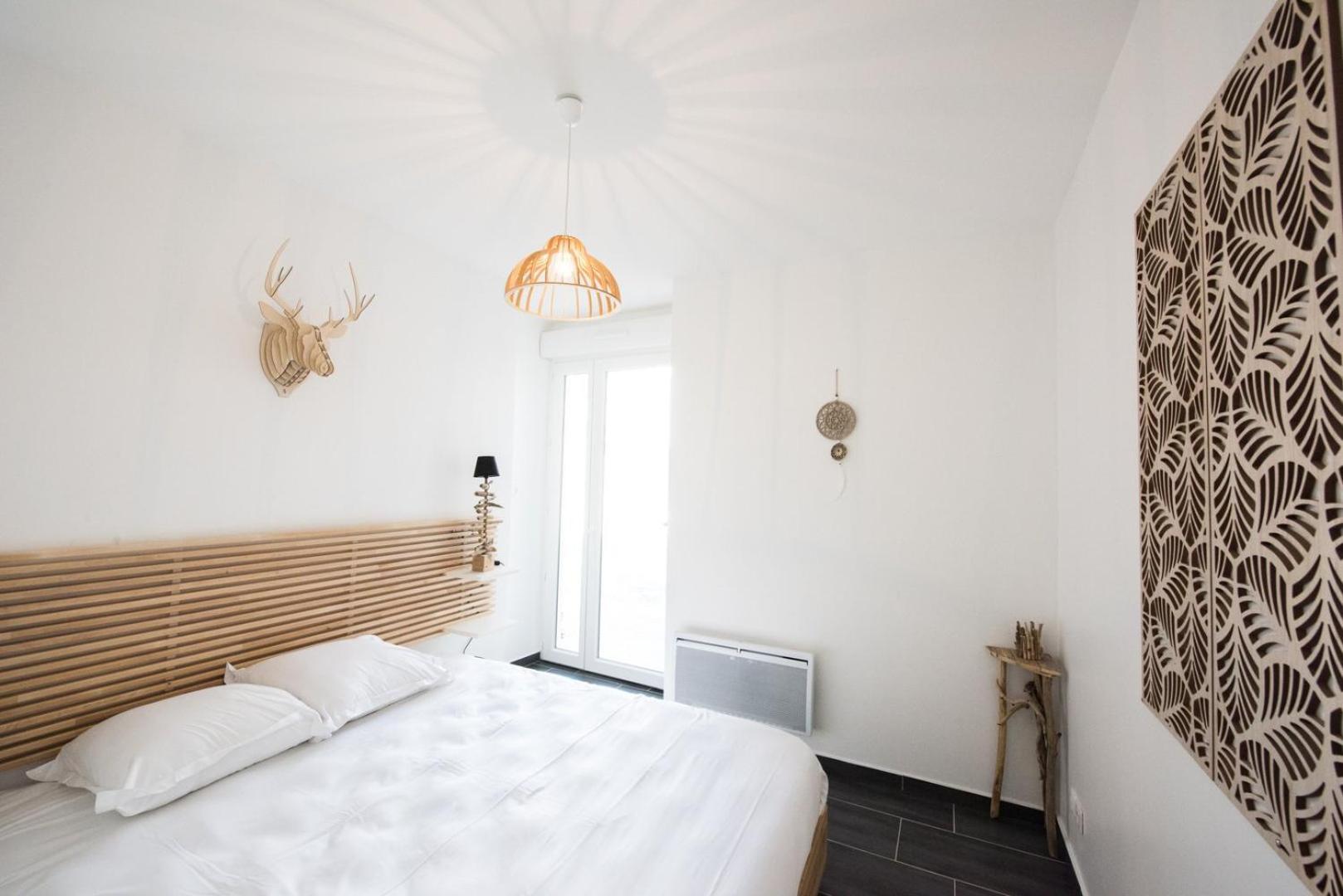 Le Hirvi - cocon zen et épuré à 10min Vieux Lyon Apartamento Exterior foto
